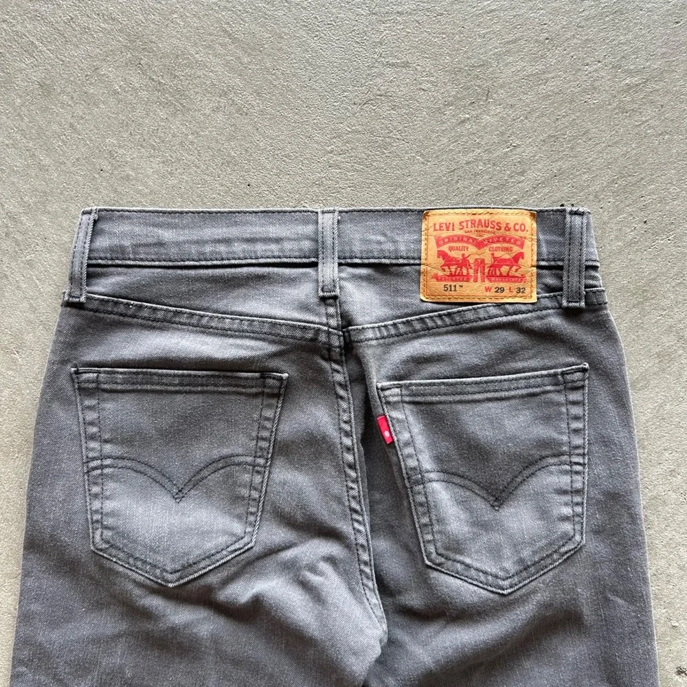 Levis 511 Jeans Size 29x32 Gray Wash Denim Slim Fit Straight Waterless Stretch